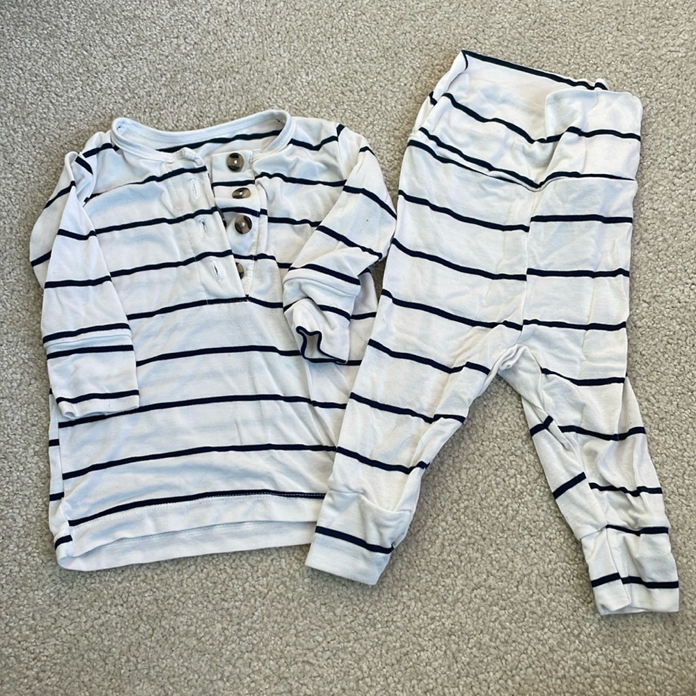 Lou lou and company 3-6 month top and bottom